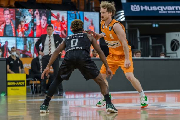 与生活稳定 与生活稳定